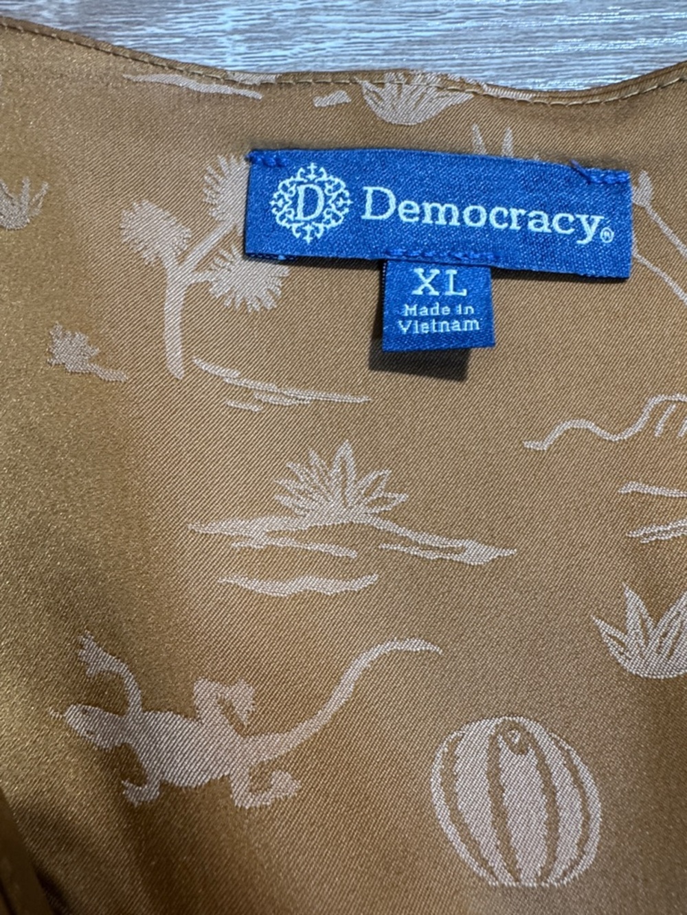 Democracy Women's Surplice Blouson Top in Squash Color Size XL - Picture 4 of 8